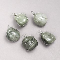 Кулон в сріблястому обплетенні з натурального каменю Серафініт d-35х20мм+- купити біжутерію дешево в інтернеті