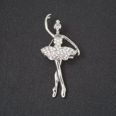 Брошка Балерина стрази "хамелеон" колір металу "срібло" 5,3см купити біжутерію дешево в інтернеті