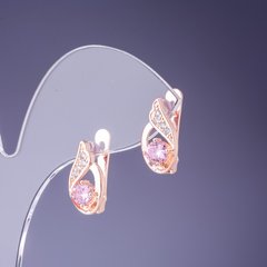 Сережки з рожевими кристалами 16х7мм золотистий метал купити біжутерію дешево в інтернеті