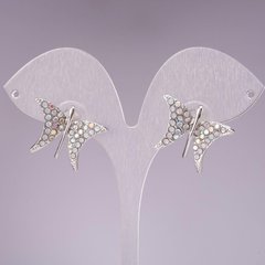 Сережки-пусети Метелики, стрази-хамелеон, метал під срібло, 2,2см купити біжутерію дешево в інтернеті