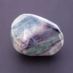 Сувенир интерьерный натуральный камень Флюорит цена за 100грамм вес от 400грамм купить оптом дешево в интернет