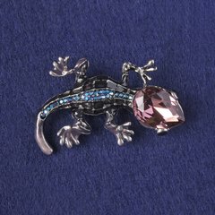 Брошка-кулон Ящірка темно-сіра емаль, рожевий кристал, сині стрази , сріблястий метал 31х50мм+- купити