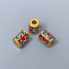 Фурнітура намистина Клуазоне циліндр бірюзова червона емаль d-8х10мм+- отвір d-3мм золотистий колір металу 1 шт.