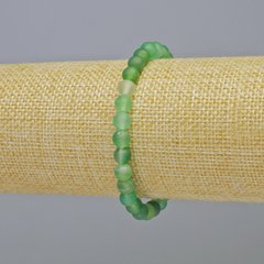 Браслет Агат зелений матовий натуральний камінь гладка кулька d-6мм+- (стрейч) L-18см+- купити біжутерію
