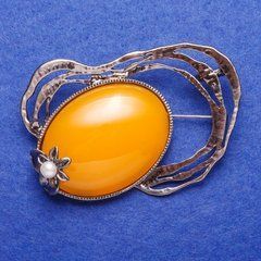 Брошка кована срібляста "Янтарна" (їм.) 6,7х4,7см