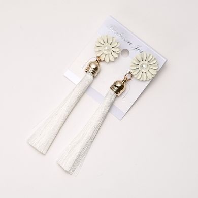 Сережки Китиці "Хризантеми" білий L-9см купити біжутерію дешево в інтернеті