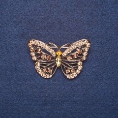Брошка "Метелик" в золотистих стразах колір металу золото 4,5х3см купити біжутерію дешево в інтернеті