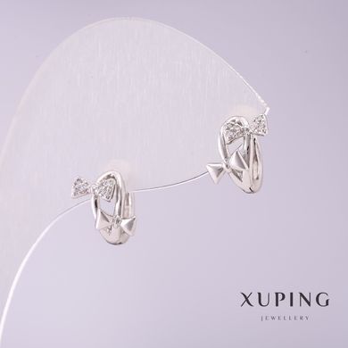 Сережки Xuping Бантики з білими стразами 11х9мм родій купити біжутерію дешево в інтернеті