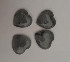 Сувенірний камінь Лабрадор у формі Серця 30х30х9,5(+-)мм купити біжутерію дешево в інтернеті