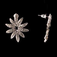Сережки-пусети Квітка, світлі стрази, метал під срібло, 30мм купити біжутерію дешево в інтернеті