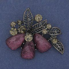 Брошка кулон Акцент з рожевим акваріумним ефектом сірі стрази сріблястий метал 43х48мм+-