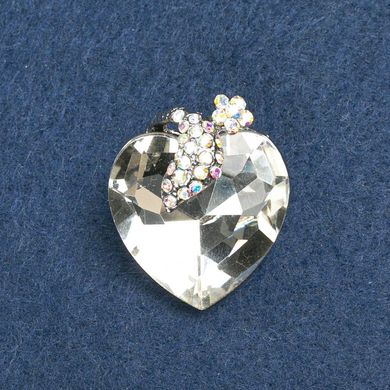 Брошка Серце сріблястий метал, білий кристал і бензин стрази 32х27мм + - купити біжутерію дешево в інтернеті