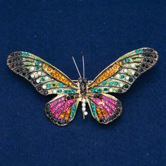 Брошка Метелик золотистий метал, різнокольорові стрази 42х82мм + - купити біжутерію дешево в інтернеті