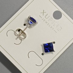 Сережки пусети Xuping з синім кристалом d-6мм+- родій купити біжутерію дешево в інтернеті