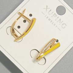Сережки Xuping з білими стразами та жовтою емаллю d-6х18мм+- позолота 18К купити біжутерію дешево в інтернеті