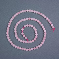 Намистини Рожевий кварц натуральний камінь гранована кулька d-4 мм+- на нитці L-39см+- купити біжутерію дешево