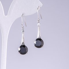 Сережки з чорними кристалами d-10мм L-4см купити біжутерію дешево в інтернеті