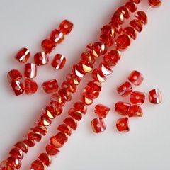 Намистини кришталеві в стилі "Сваровські" червоні з напиленням золотий "бензин" d-2,5х4мм нитка L-48см купити