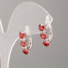 Сережки Xuping з червоним камінням та білими стразами 17х5мм Родій купити біжутерію дешево в інтернеті