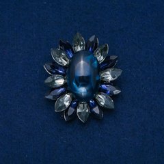 Брошка Квітка 50х43мм кабошон Агат, колір синій, сірий, сріблястий метал купити біжутерію дешево в інтернеті