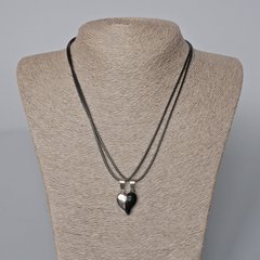 Парні кулони "Серце" на магніті, чорна емаль, сріблястий метал 22х17,5мм + - L-45-50см+- купити біжутерію