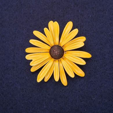 Брошка Квітка ромашка емаль жовтий колір 40мм золотистий метал купити біжутерію дешево в інтернеті