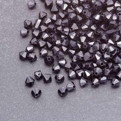 Фурнітура намистина чорна пластик біконус 4х4мм фас. 70гр. (+ -2500шт) купити біжутерію дешево в інтернеті