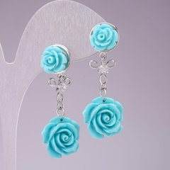 Серьги-гвоздики с подвеской "Две Розы" голубая полимерная глина под "серебро" 40*15мм