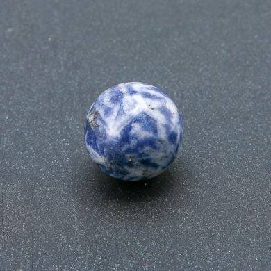 Сувенірна куля з натурального каменю Содаліт d-20мм+- купити біжутерію дешево в інтернеті