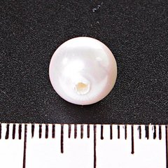 Фурнітура для біжутерії намистина біла перлова, отвір з одного боку 10мм фас. 18шт купити біжутерію дешево в
