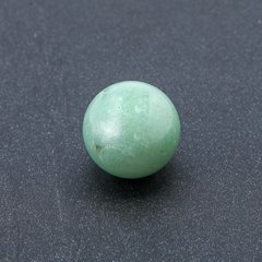 Сувенирный шар из натурального камня Нефрит d-20мм+-